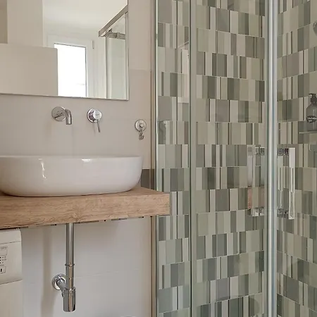 Dante 74 Apartman Torino