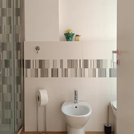 Apartamento Dante 74 *